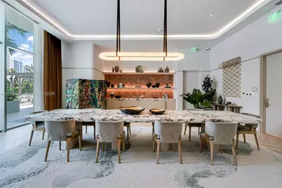 77 SE 5th Street #1711, Miami, FL 33131 - Photo 9