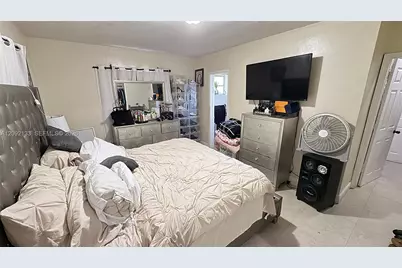 13260 NE Miami Ct, North Miami, FL 33161 - Photo 27