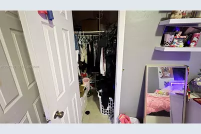 13260 NE Miami Ct, North Miami, FL 33161 - Photo 35