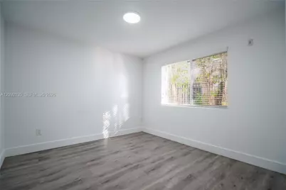 1950 NW 2nd Ct #5, Miami, FL 33136 - Photo 7