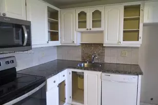 3499 Oaks Way, Pompano Beach, FL 33069 - Photo 15