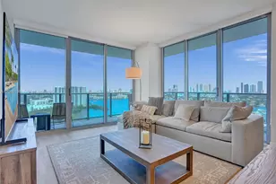 16385 Biscayne Blvd, North Miami Beach, FL 33160 - Photo 27