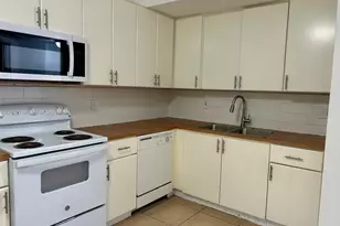 22831 SW 88th Pl, Cutler Bay, FL 33190 - Photo 3