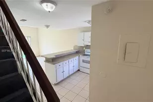 5712 W 25th Ct, Hialeah, FL 33016 - Photo 3