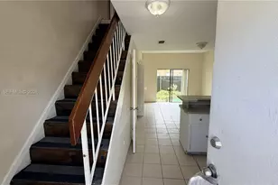 5712 W 25th Ct, Hialeah, FL 33016 - Photo 5