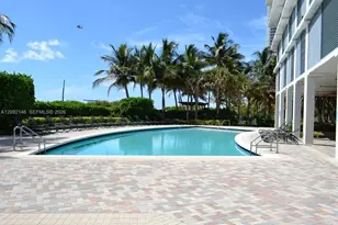6515 Collins Ave, Miami Beach, FL 33141 - Photo 17