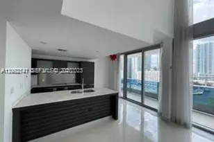 200 Biscayne Blvd Way, Miami, FL 33131 - Photo 3