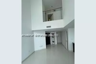 200 Biscayne Boulevard Way #901, Miami, FL 33131 - Photo 7