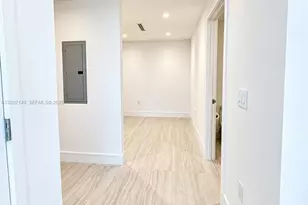 2411 Laguna Cir, North Miami, FL 33181 - Photo 39