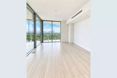 2411 Laguna Cir #1111, North Miami, FL 33181 - Photo 7