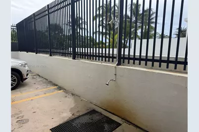 5555 Collins Ave #14G, Miami Beach, FL 33140 - Photo 85