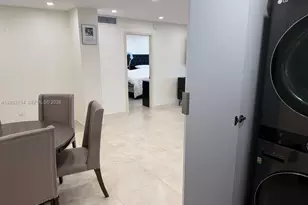 5555 Collins Ave, Miami Beach, FL 33140 - Photo 23