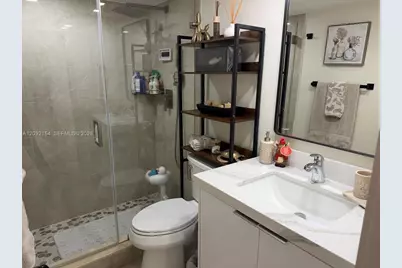 5555 Collins Ave #14G, Miami Beach, FL 33140 - Photo 19