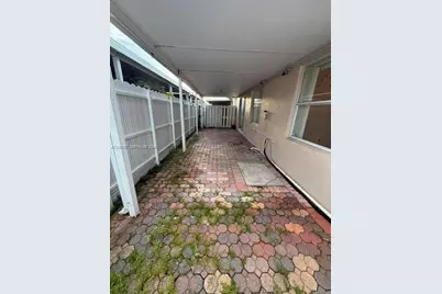 8956 NW 120th St #60, Hialeah Gardens, FL 33018 - Photo 17