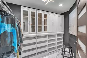 333 Las Olas Way, Fort Lauderdale, FL 33301 - Photo 25