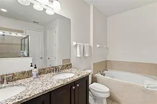 7646 Wilmington Loop, Kissimmee, FL 34747 - Photo 35