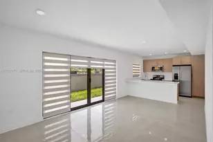 1135 NW 1st St, Florida City, FL 33034 - Photo 5