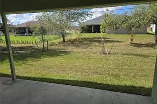 2618 NE 2nd Ave, Cape Coral, FL 33909 - Photo 39