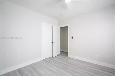 2418 Flamingo Dr #9, Miami Beach, FL 33140 - Photo 11