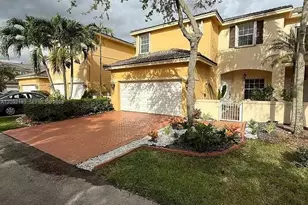 5543 NW 112th Pl, Doral, FL 33178 - Photo 3