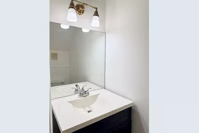531 NW 103rd Ter, Pembroke Pines, FL 33026 - Photo 13