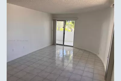 2000 Biarritz Dr #407, Miami Beach, FL 33141 - Photo 7