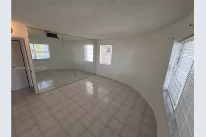 2000 Biarritz Dr #407, Miami Beach, FL 33141 - Photo 25