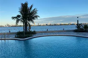 7501 E Treasure Dr, North Bay Village, FL 33141 - Photo 19
