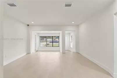 9616 NW 26th Ave, Miami, FL 33147 - Photo 17
