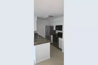 746 NW 103rd Ter #204, Pembroke Pines, FL 33026 - Photo 3