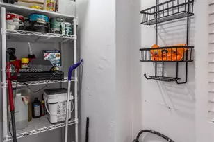 7850 Byron Ave, Miami Beach, FL 33141 - Photo 15