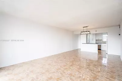 7850 Byron Ave #207, Miami Beach, FL 33141 - Photo 3