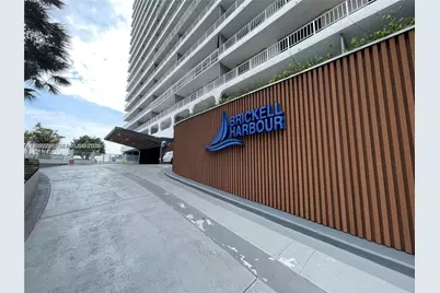 200 SE 15th Rd #4K, Miami, FL 33129 - Photo 3