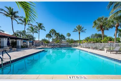 890 San Remo Dr, Weston, FL 33326 - Photo 9