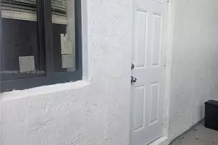1114 NW 76th St, Miami, FL 33150 - Photo 37