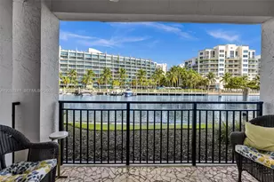 3125 NE 184th St, Aventura, FL 33160 - Photo 5