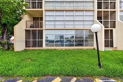 2000 Atlantic Shores Blvd #120, Hallandale Beach, FL 33009 - Photo 27