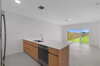 27270 SW 133rd Path, Miami, FL 33032 - Photo 5