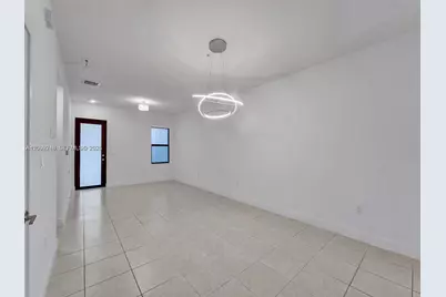 8195 NW 104th Ave #2, Doral, FL 33178 - Photo 11