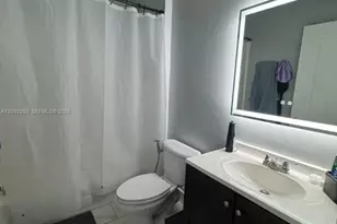 7760 NW 22nd St, Pembroke Pines, FL 33024 - Photo 9