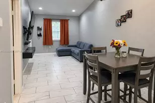 7760 NW 22nd St, Pembroke Pines, FL 33024 - Photo 5
