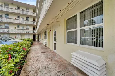 1936 S Ocean #20D, Hallandale Beach, FL 33009 - Photo 13
