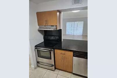 5201 Geneva Way #201, Doral, FL 33166 - Photo 1