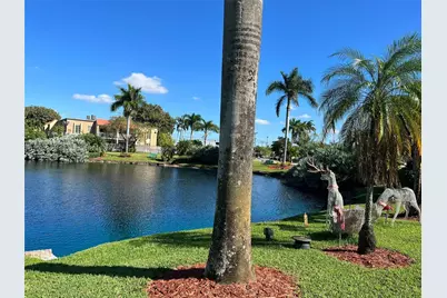 5201 Geneva Way #201, Doral, FL 33166 - Photo 13
