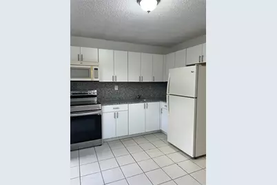 8261 NW 5th Ter #329, Miami, FL 33126 - Photo 3