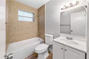 5500 SW 7th St, Margate, FL 33068 - Photo 17