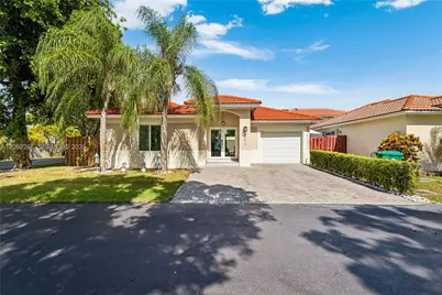 5771 NW 98th Ct, Doral, FL 33178 - Photo 17