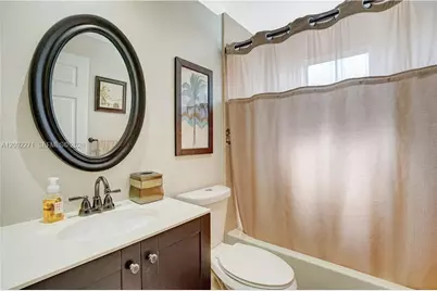 14361 N Royal Cove Cir #14361, Davie, FL 33325 - Photo 13