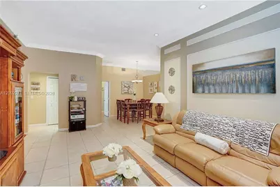 14361 N Royal Cove Cir #14361, Davie, FL 33325 - Photo 5