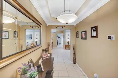 14361 N Royal Cove Cir #14361, Davie, FL 33325 - Photo 11